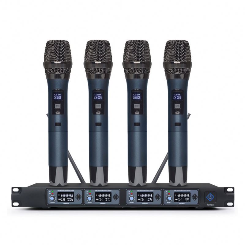 Buena calidad de sonido 4 canales UHF Wireless Professional Studio Micrófono